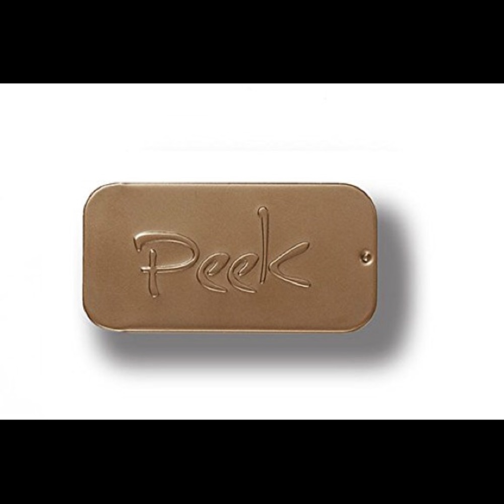 Peek beauty nom nom miracle a-boo